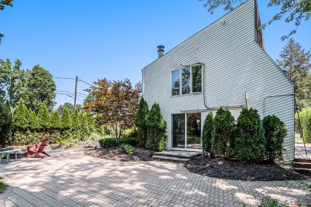 $675,000 | 1753 Breton Road Southeast, Grand Rapids, MI 49506