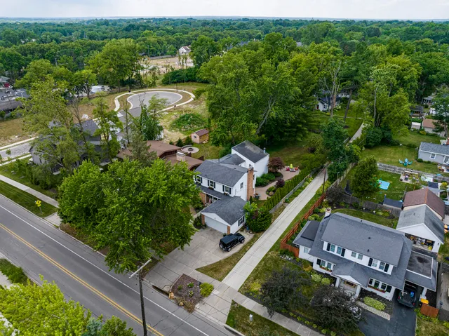 $675,000 | 1753 Breton Road Southeast, Grand Rapids, MI 49506