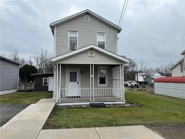 $129,900 | 1224 High Street, Bradenville, PA 15627