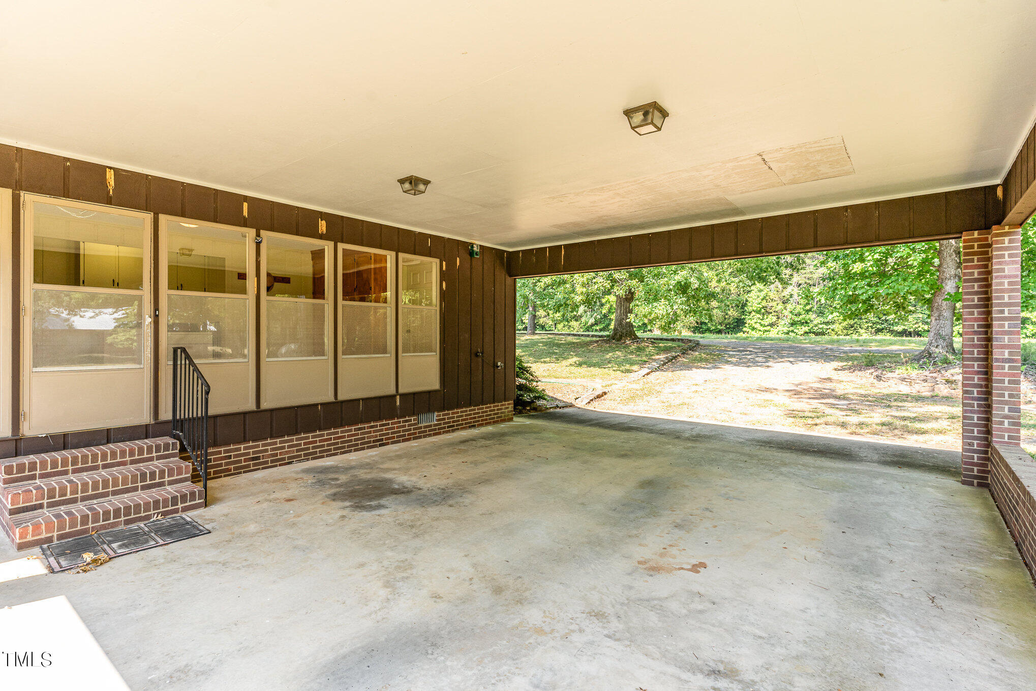 8450 Perry Road Graham, NC 27253 - Photo 25 of 37