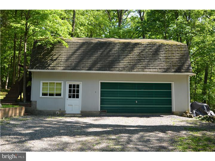 1322 Snyder Road Green Lane, PA 18054 - Photo 21 of 25 Patio