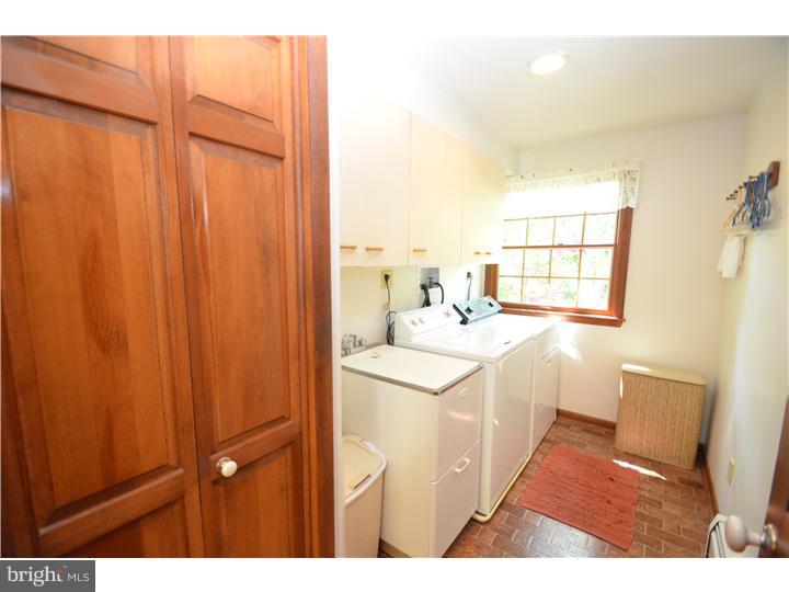 1322 Snyder Road Green Lane, PA 18054 - Photo 10 of 25 Laundry Room