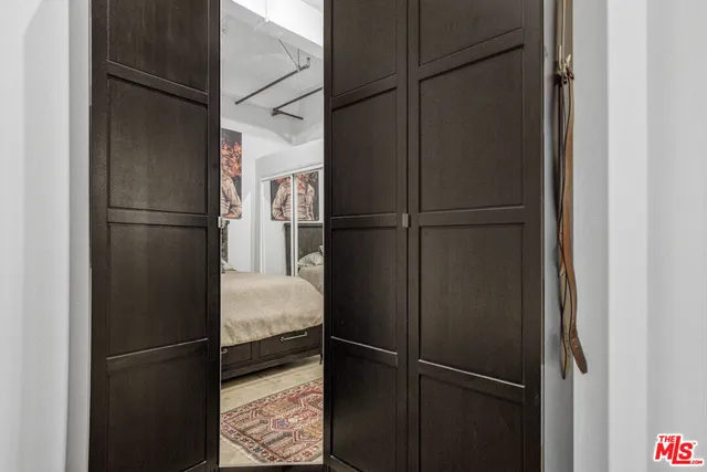 a refrigerator freezer sitting in a kitchen
