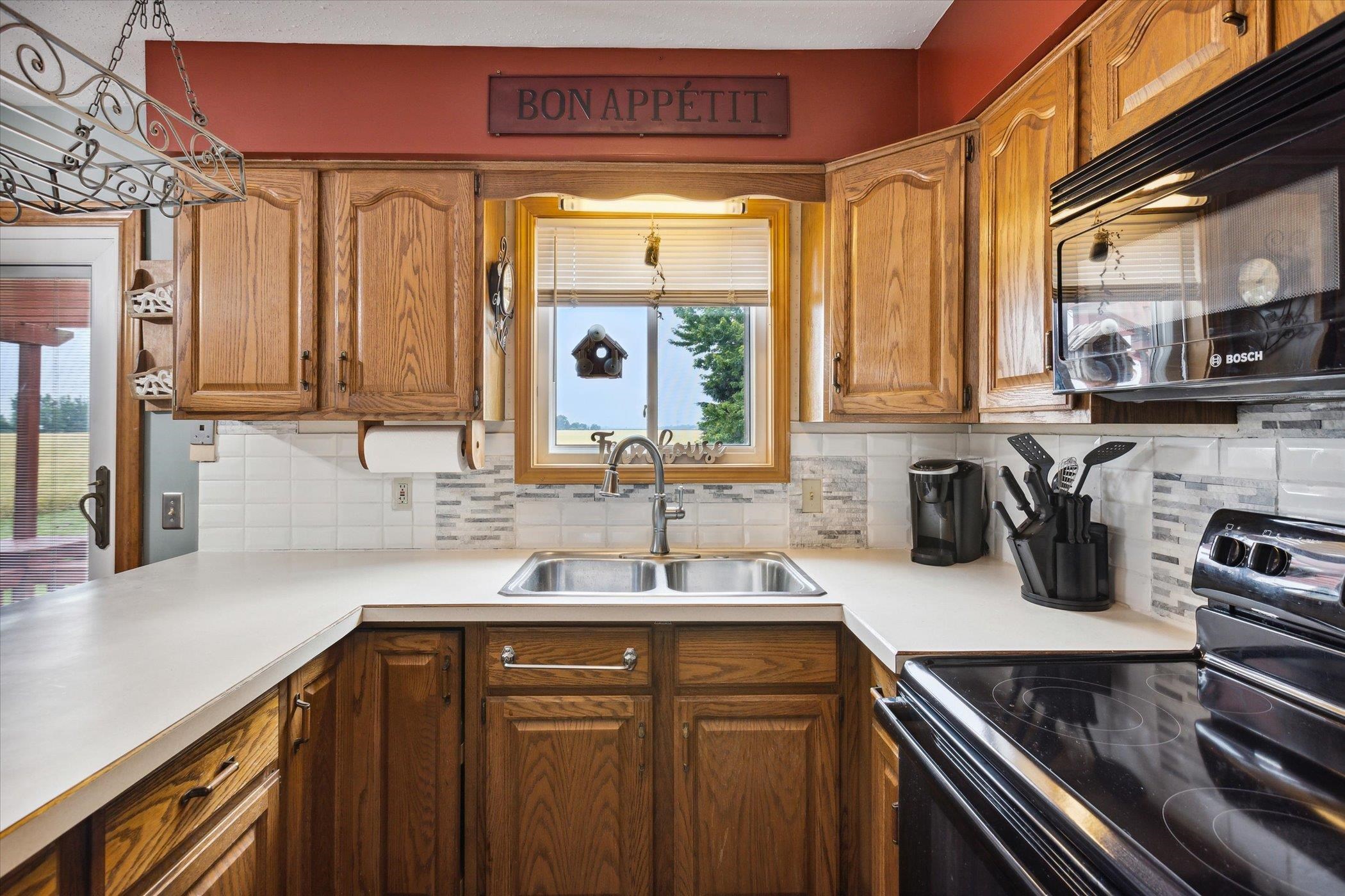 105 North Bowker Road Munger, MI 48747 - Photo 8 of 57