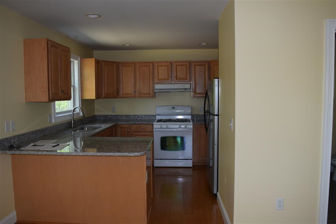 101 Drakeside Road, Unit R Hampton, NH 03842 - Photo 5 of 6