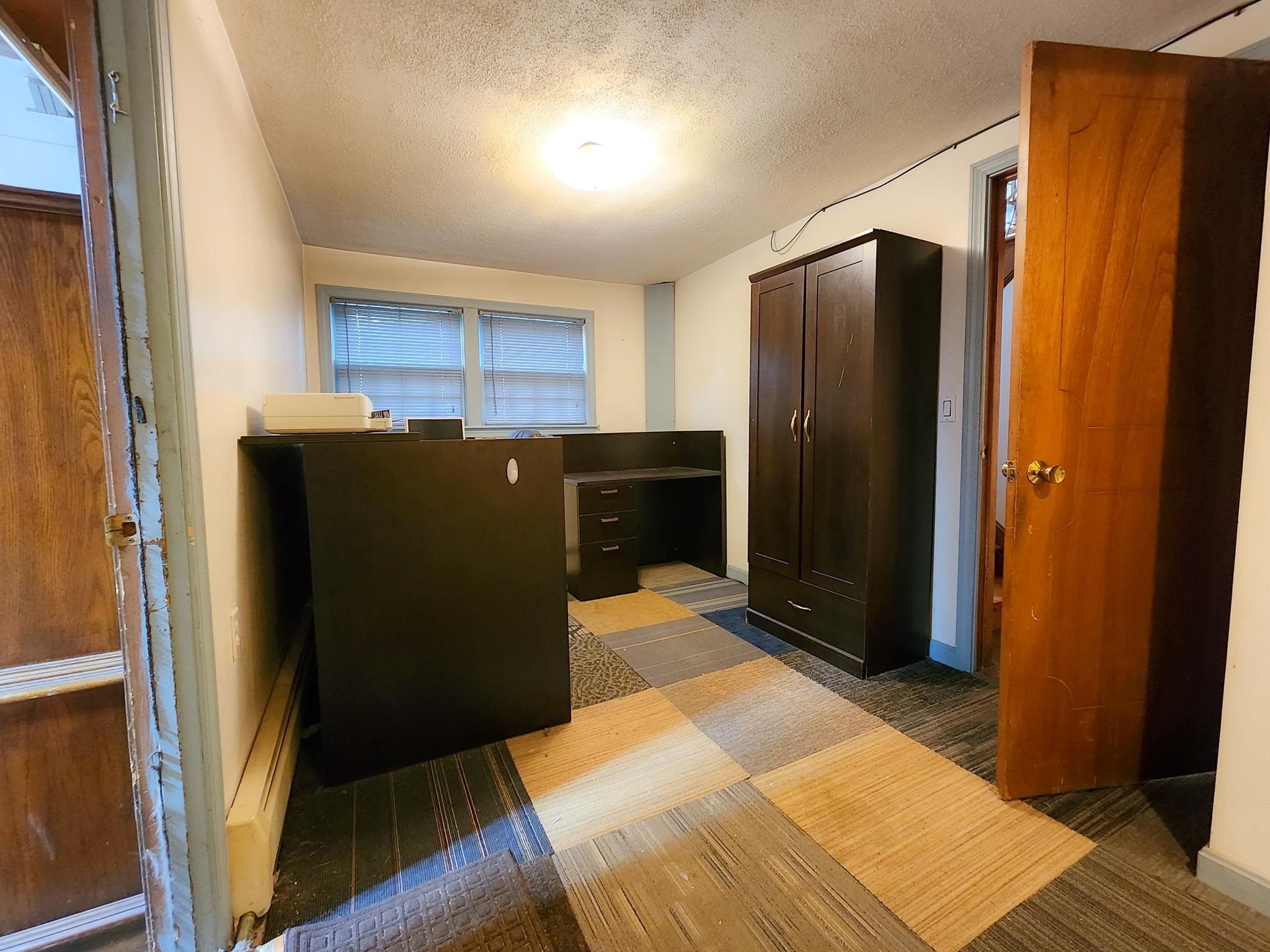 64 Tsienneto Road Derry, NH 03038 - Photo 23 of 31