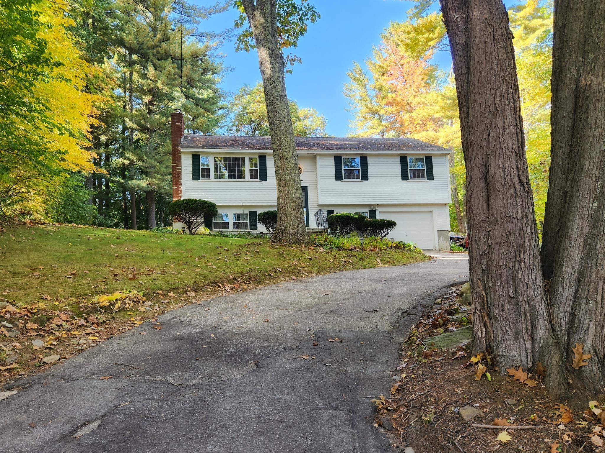 64 Tsienneto Road Derry, NH 03038 - Photo 4 of 31
