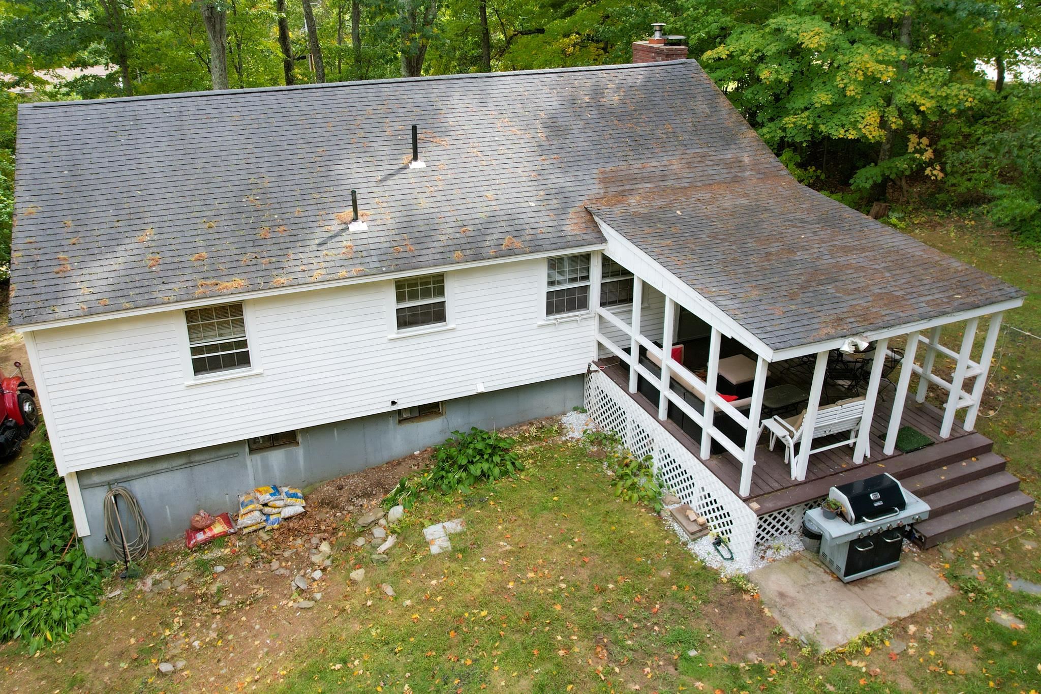 64 Tsienneto Road Derry, NH 03038 - Photo 8 of 31