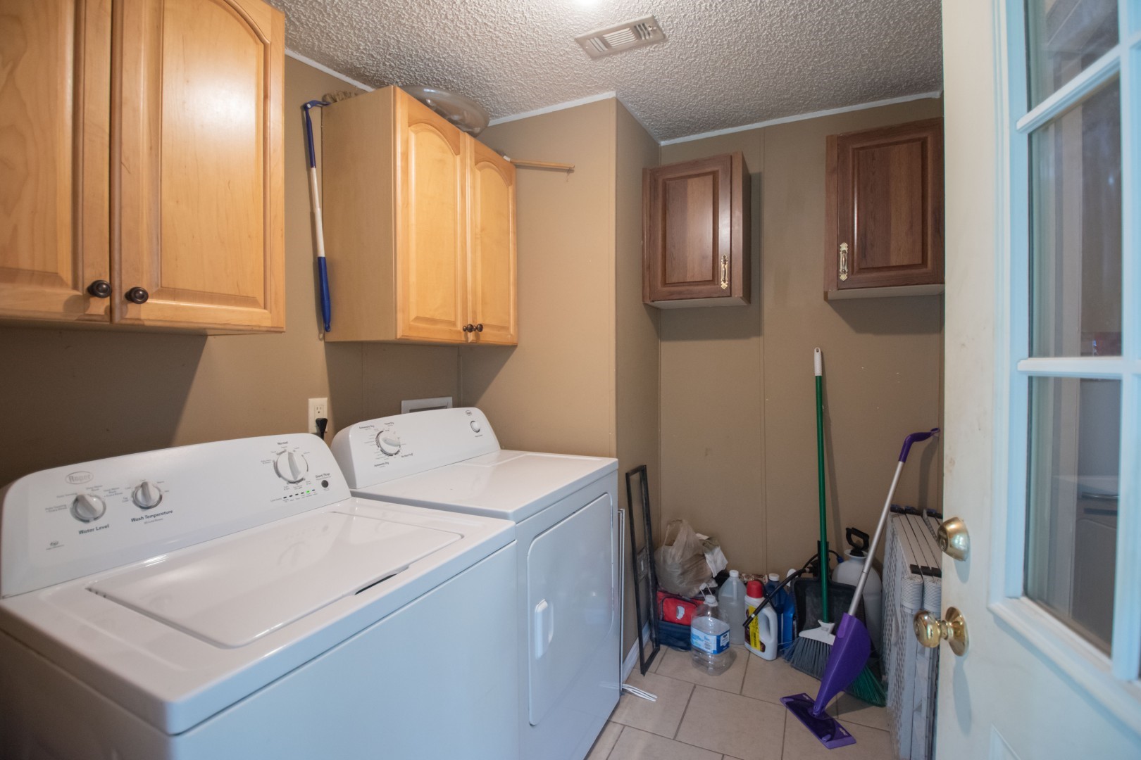 85216 Lina Road Fernandina Beach, FL 32034 - Photo 30 of 47 a utility room with dryer and washer