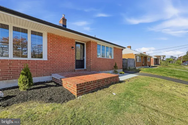 $349,900 | 112 Stanton Road, Wilmington, DE 19804