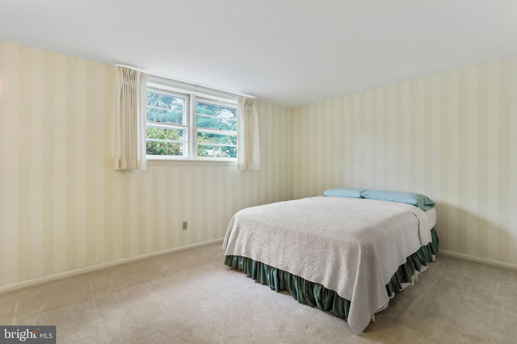 10600 Harry Heth Road Williamsport, MD 21795 - Photo 29 of 52 Bedroom 3; 12'4" X 13'8', Closet 4'10" X 2'