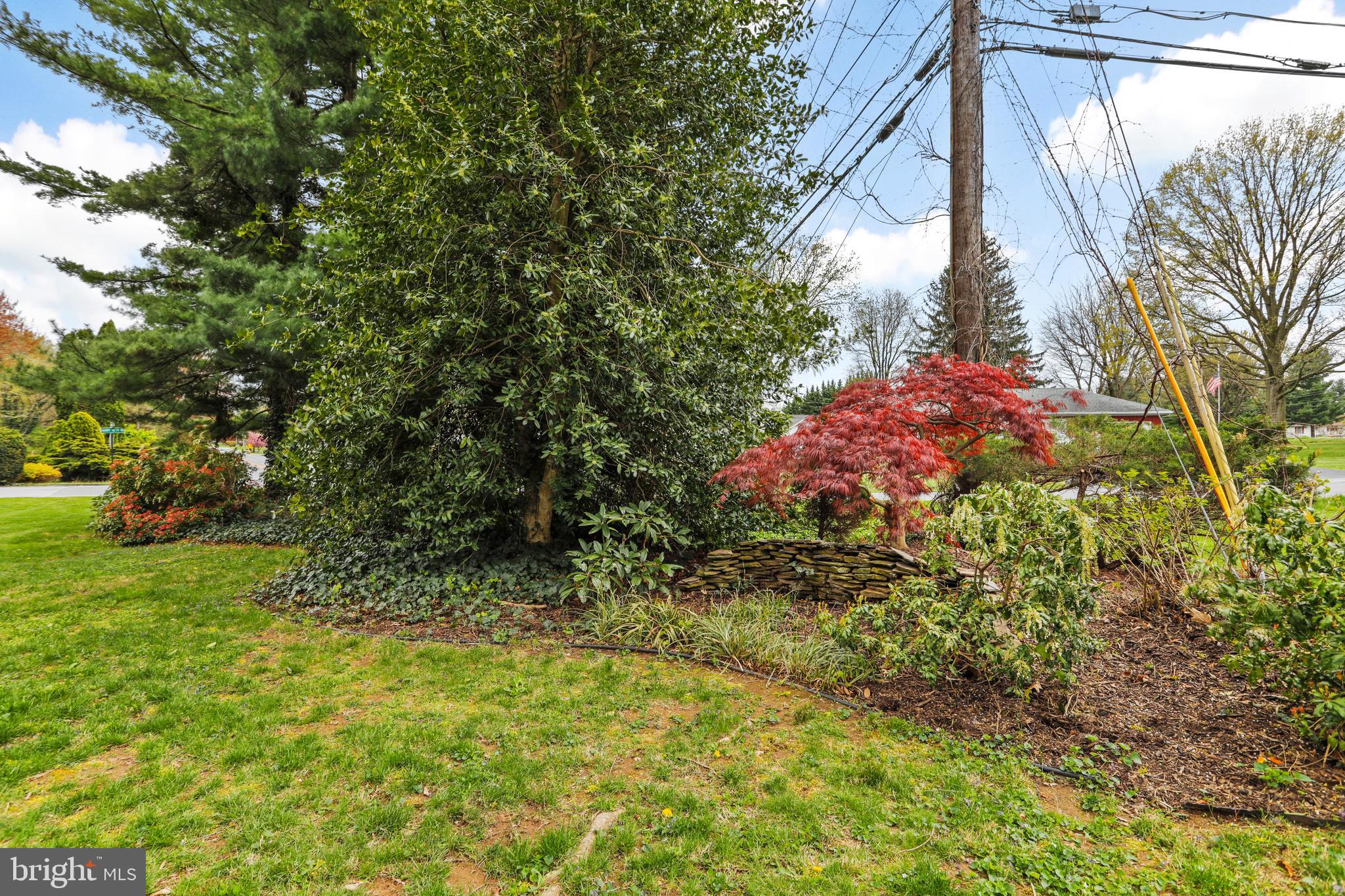 10600 Harry Heth Road Williamsport, MD 21795 - Photo 51 of 52 Border Gardens Align the Property for Privacy