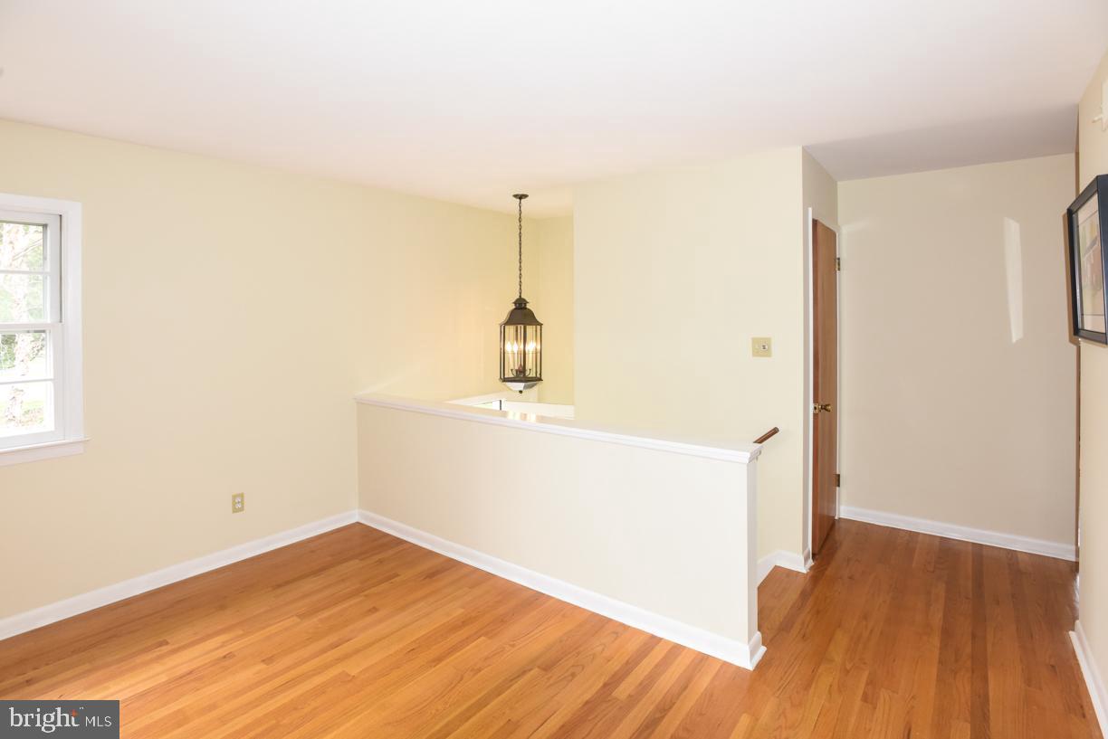 10600 Harry Heth Road Williamsport, MD 21795 - Photo 7 of 52 Well Maintained Oak Hardwood Flooring Throughout