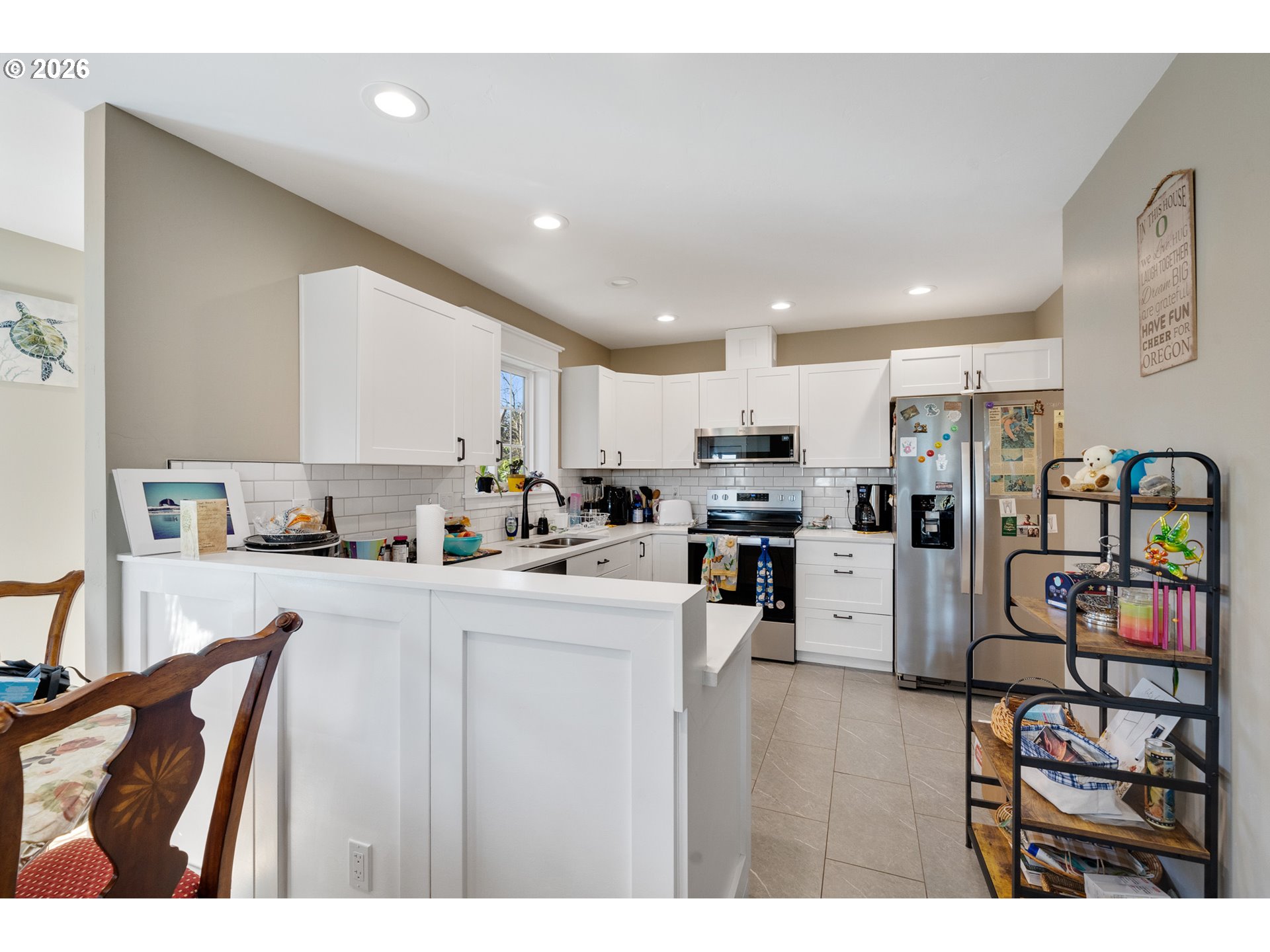4004 12th Street Tillamook, OR 97141 - Photo 5 of 19