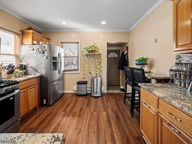 $3,500 | 714 Irvington Avenue, Maplewood, NJ 07040