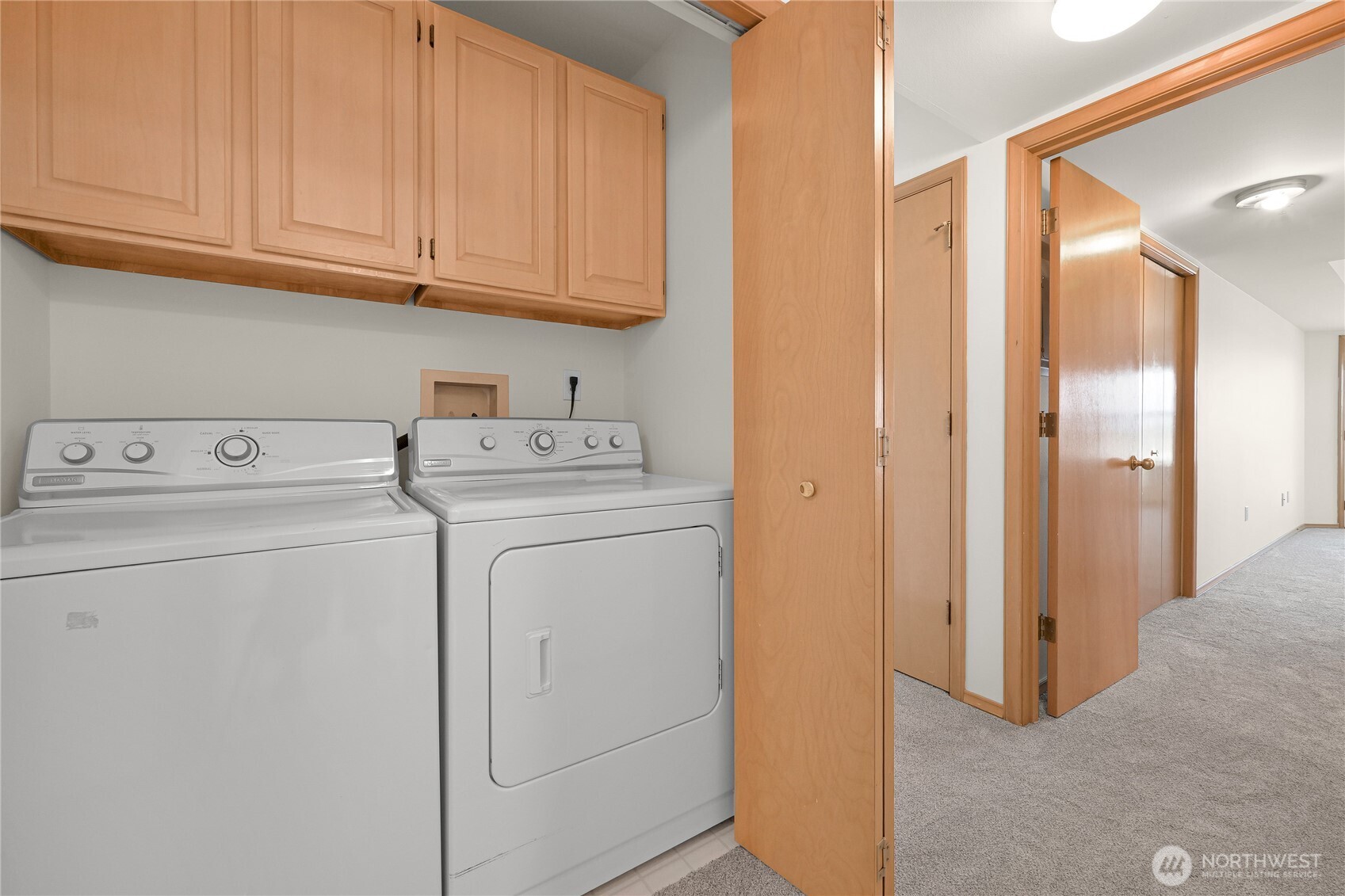 705 North State Street, Unit 301 Bellingham, WA 98225 - Photo 24 of 31