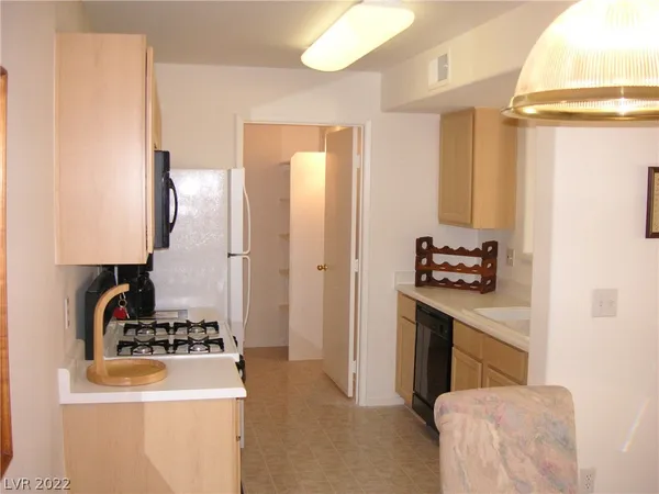 $2,100 | Undisclosed Address, Henderson, NV 89052