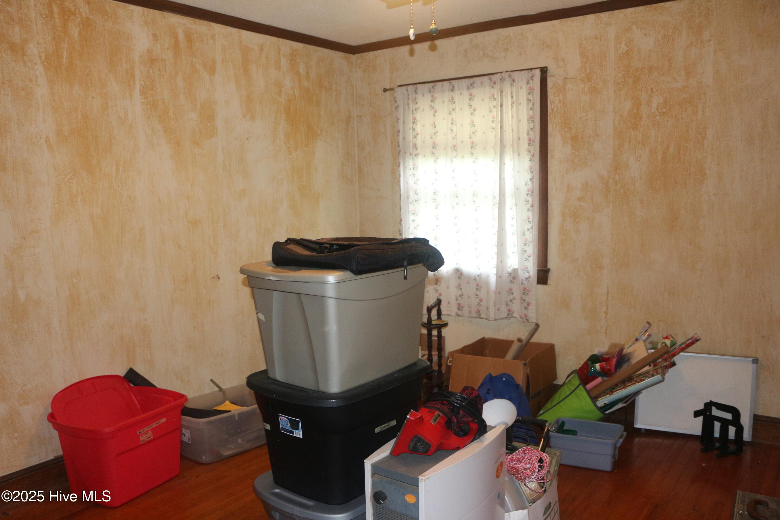 2044 Mozingo Road Greenville, NC 27834 - Photo 30 of 53 Large-Bedroom-1