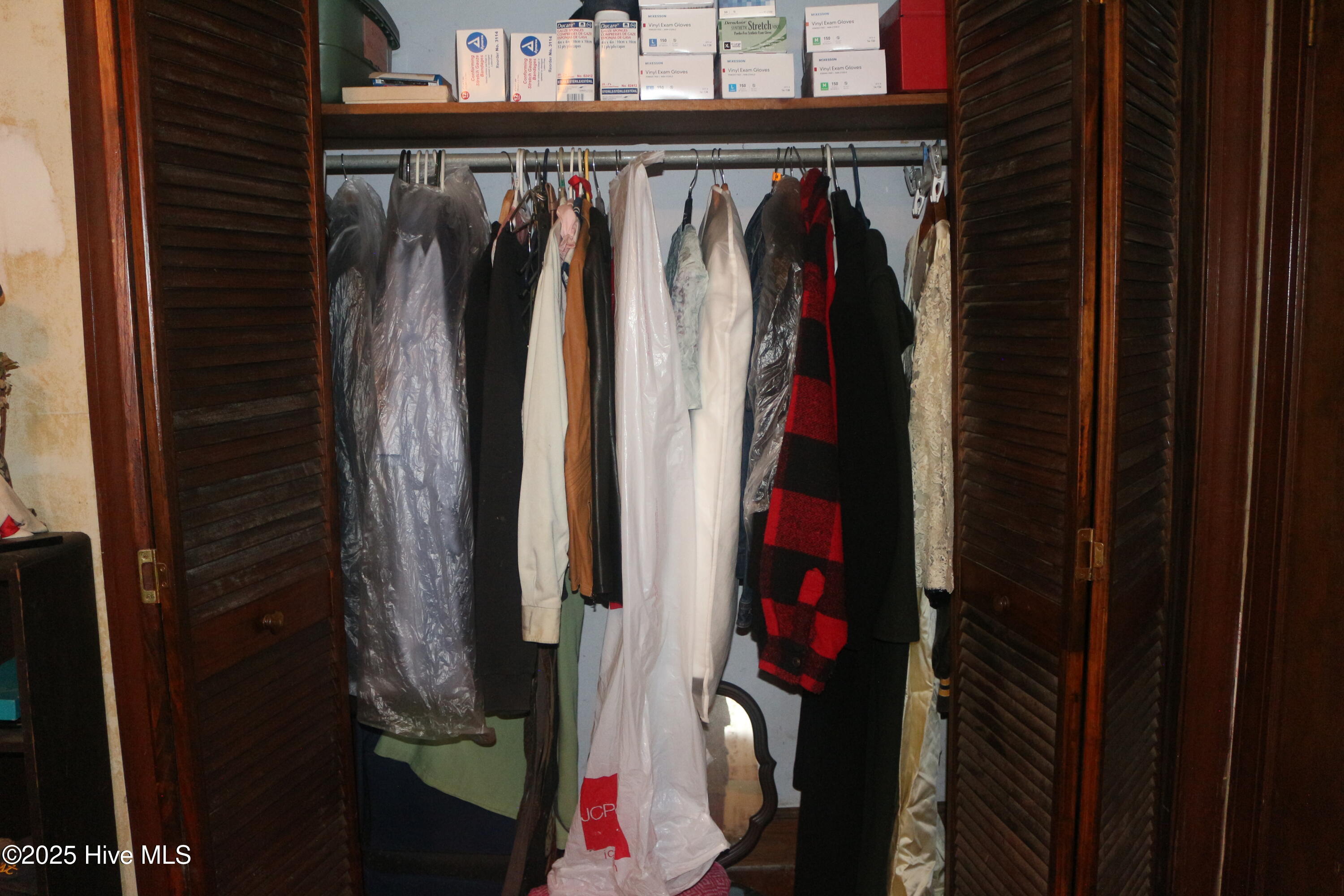 2044 Mozingo Road Greenville, NC 27834 - Photo 32 of 53 Large-Bedroom-3