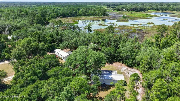 $225,000 | 101 Diamond Lake Drive, Crescent City, FL 32112