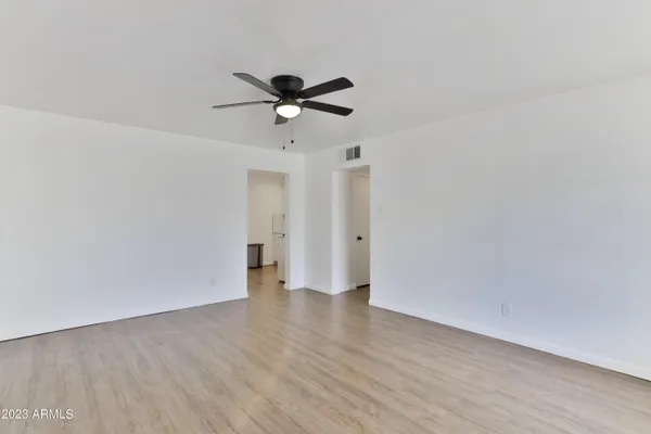 $1,800 | 2129 West Weldon Avenue, Phoenix, AZ 85015