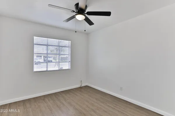 $1,800 | 2129 West Weldon Avenue, Phoenix, AZ 85015