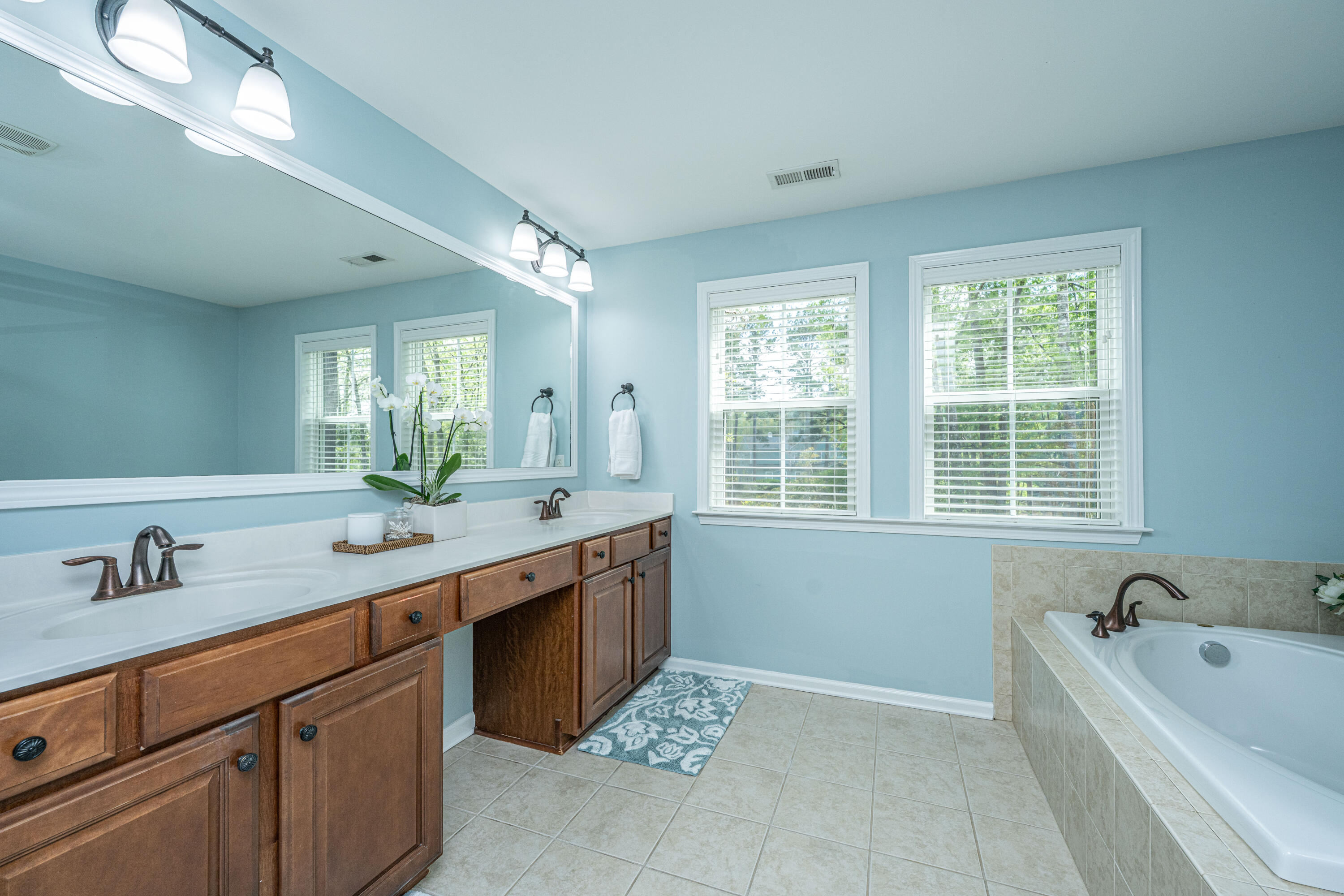 1883 Hall Point Road Mount Pleasant, SC 29466 - Photo 11 of 24 1883HallPointRd027