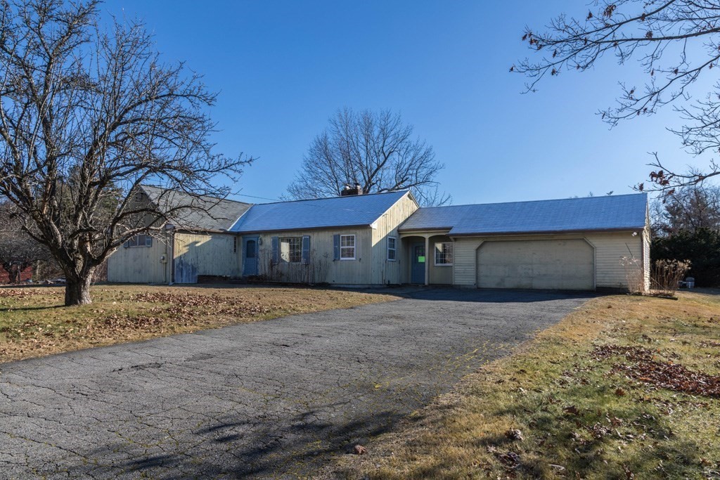 23 Sunset Road Westminster, MA 01473 - Photo 1 of 20 Gallery Image 1