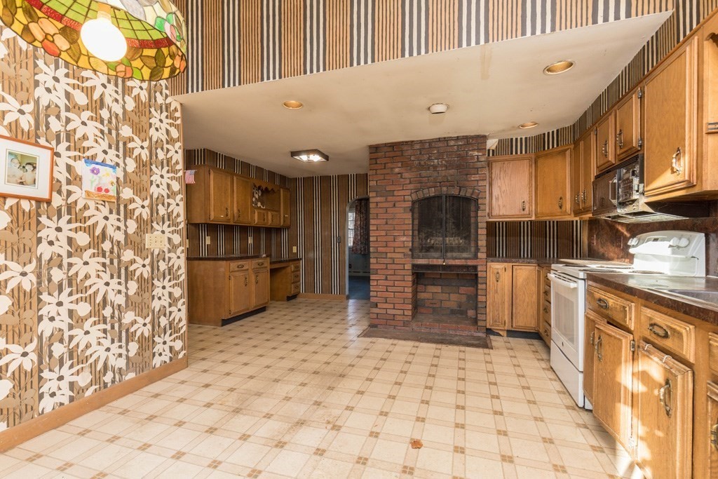 23 Sunset Road Westminster, MA 01473 - Photo 5 of 20 Gallery Image 5