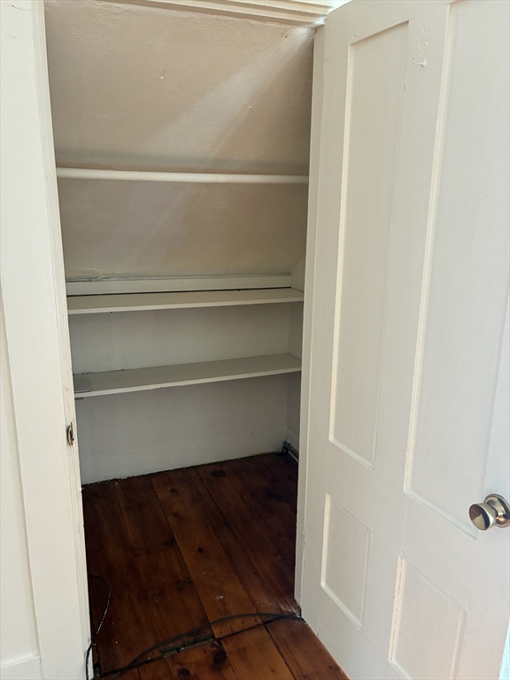 12 Green Reading Ma, Unit 2 Reading, MA 01867 - Photo 3 of 9