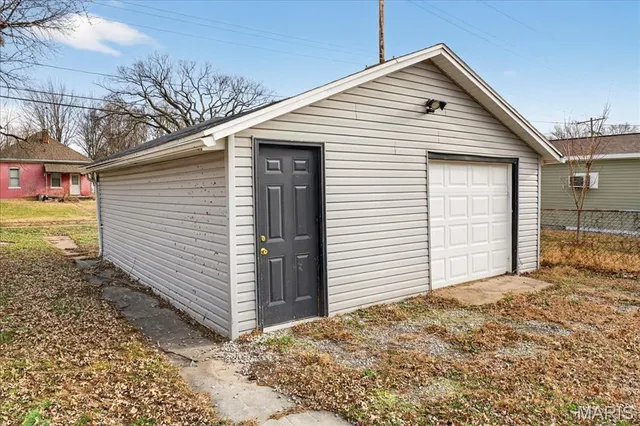 $104,900 | 112 North 4th Street, Dupo, IL 62239