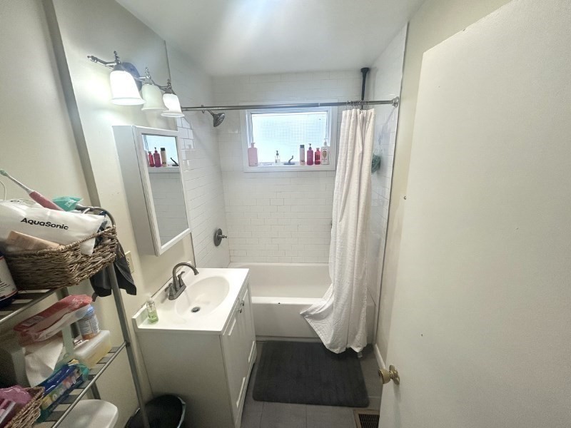 127 Hillsdale Road, Unit 1 Somerville, MA 02144 - Photo 17 of 19