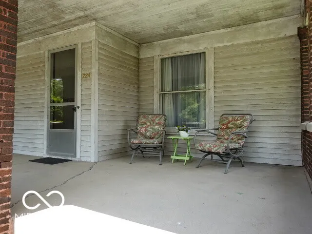 $252,000 | 224 West Main Street, Ladoga, IN 47954