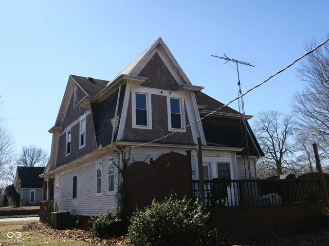 $252,000 | 224 West Main Street, Ladoga, IN 47954