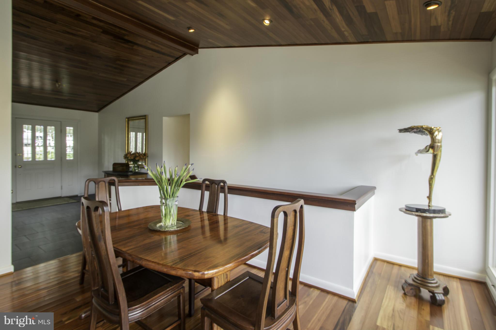 1542 Briarcliff Road Arnold, MD 21012 - Photo 13 of 30 Dining Room