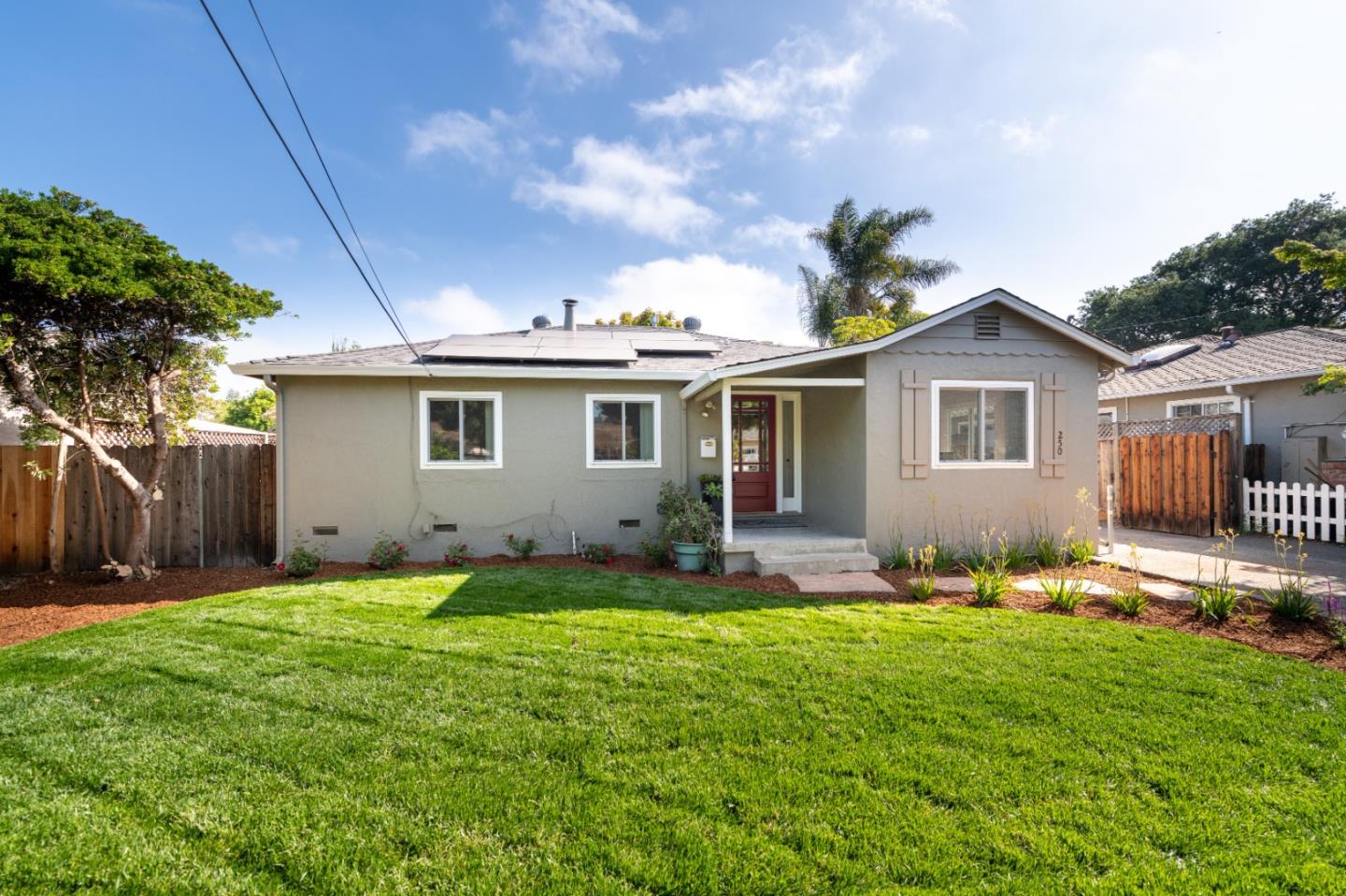 250 Vincent Drive Mountain View, CA 94041 - Photo 21 of 23 a backyard of a house with table and chairs