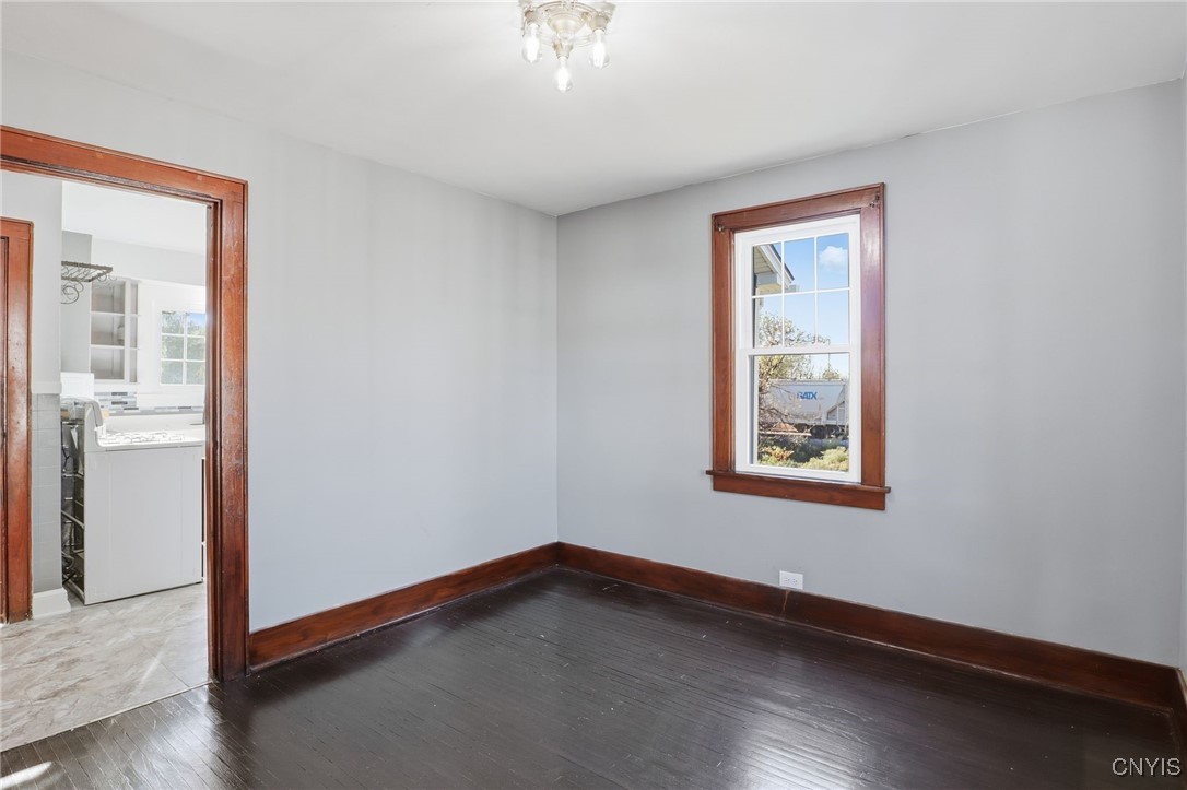 287 Rochester Street Avon, NY 14414 - Photo 10 of 26