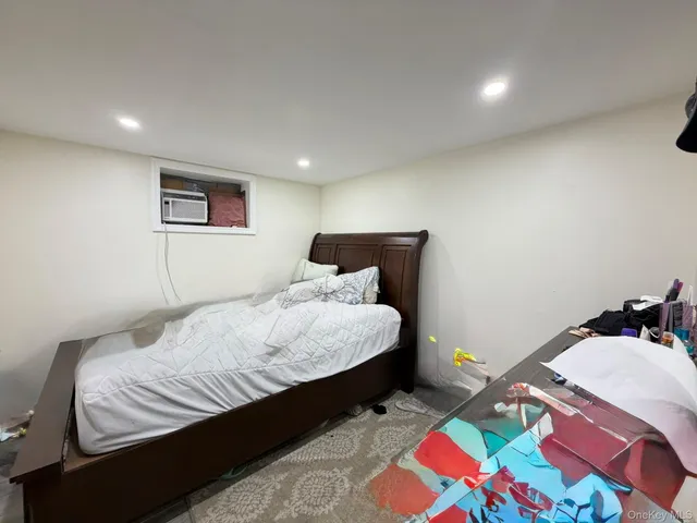 $1,298,000 | 58-23 192nd Street | Auburndale