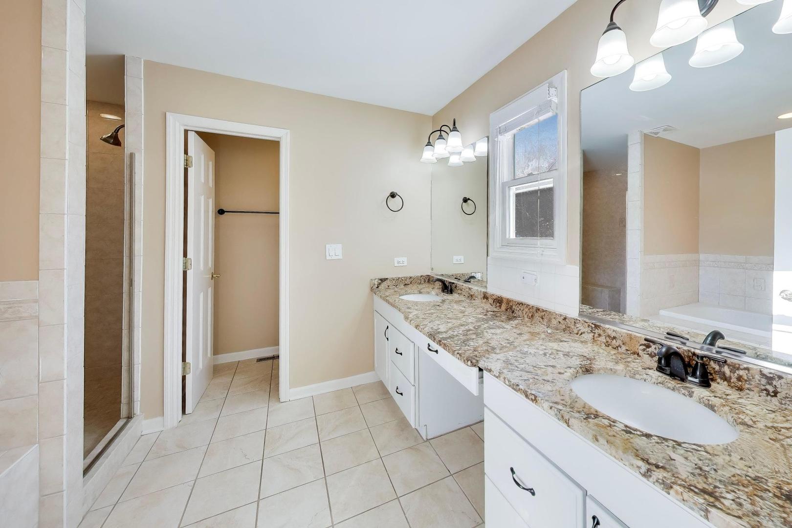 7209 Ridge Court Spring Grove, IL 60081 - Photo 21 of 61