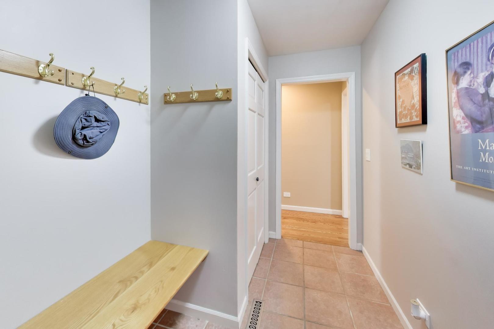 7209 Ridge Court Spring Grove, IL 60081 - Photo 22 of 61