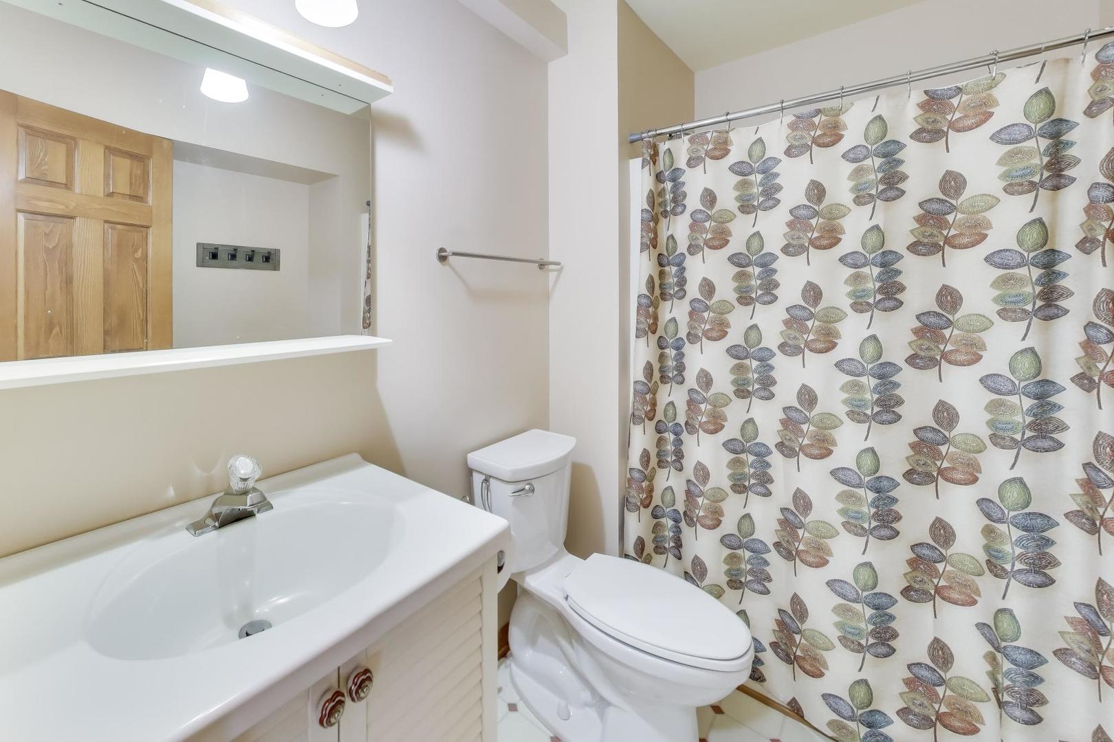 7209 Ridge Court Spring Grove, IL 60081 - Photo 37 of 61