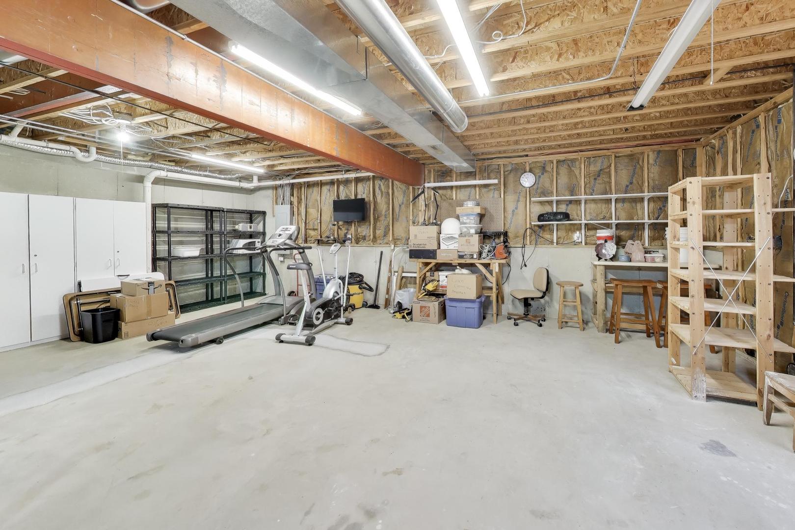 7209 Ridge Court Spring Grove, IL 60081 - Photo 38 of 61