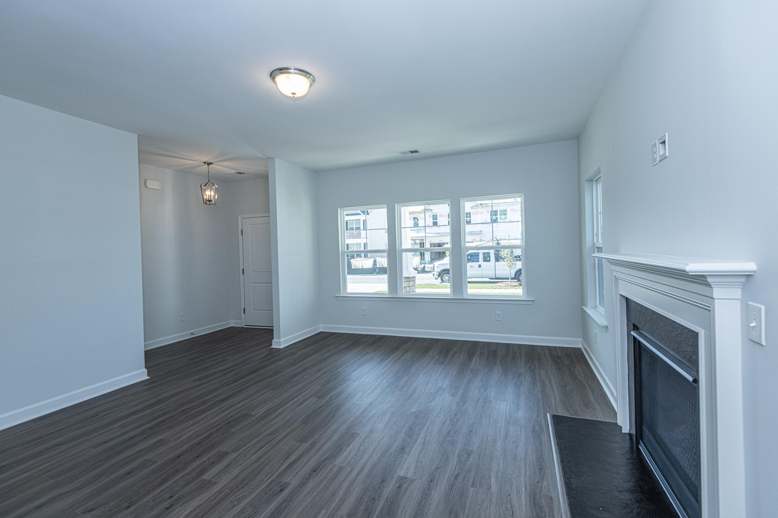 341 Saxony Loop Summerville, SC 29486 - Photo 6 of 30 DSC_3598