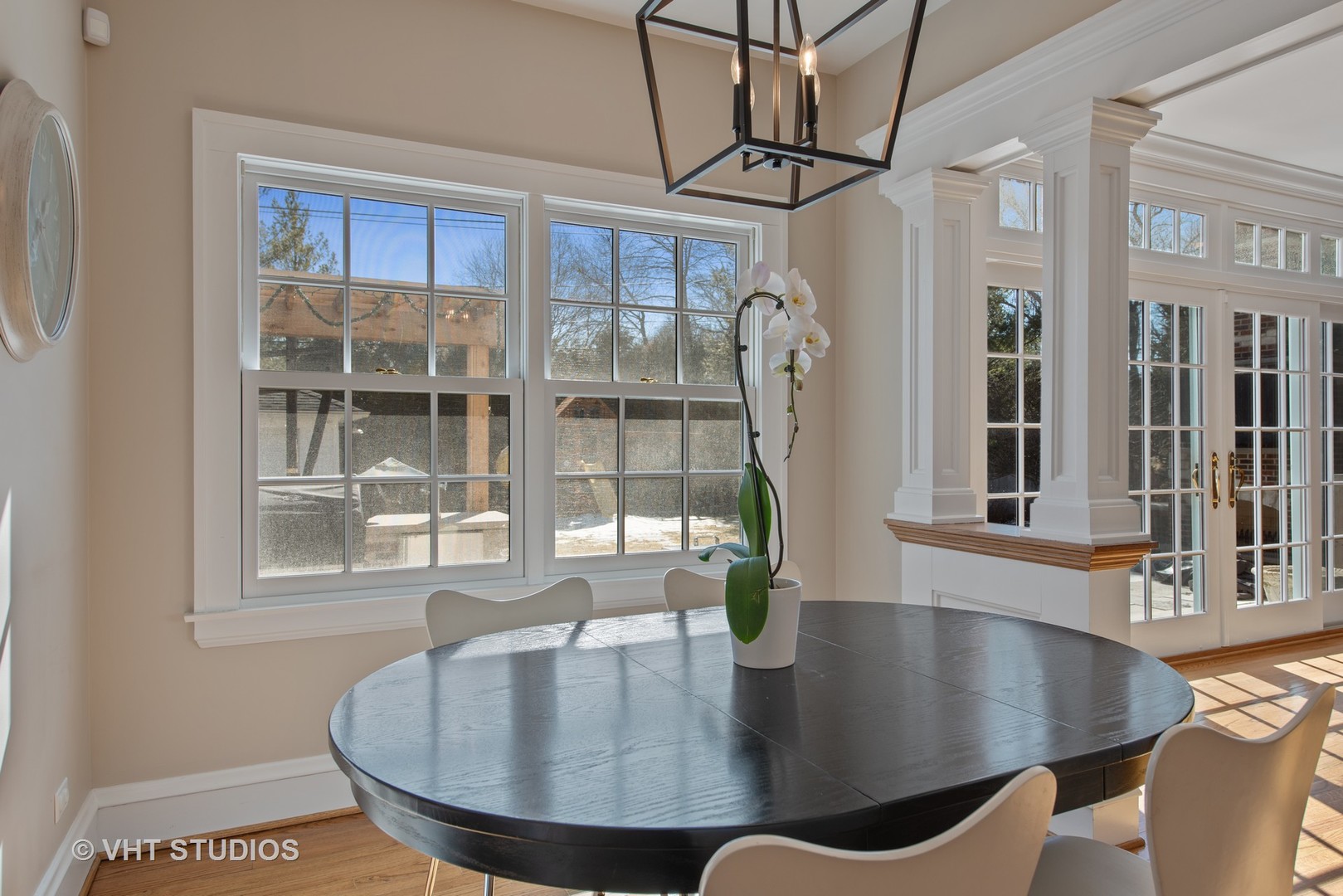 124 Robsart Road Kenilworth, IL 60043 - Photo 13 of 35
