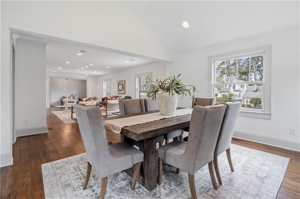 712 Gladstone Road Northwest Atlanta, GA 30318 - Photo 14 of 42