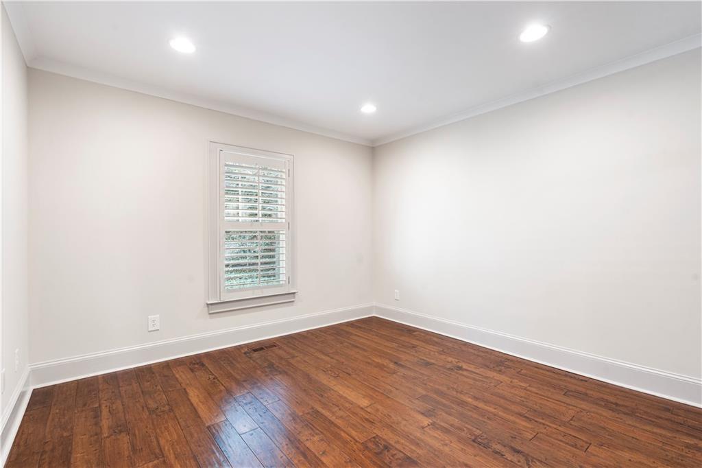 712 Gladstone Road Northwest Atlanta, GA 30318 - Photo 23 of 42