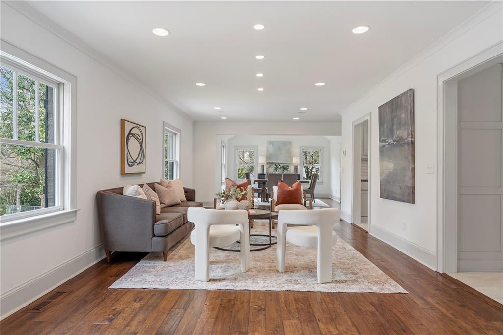 712 Gladstone Road Northwest Atlanta, GA 30318 - Photo 5 of 42