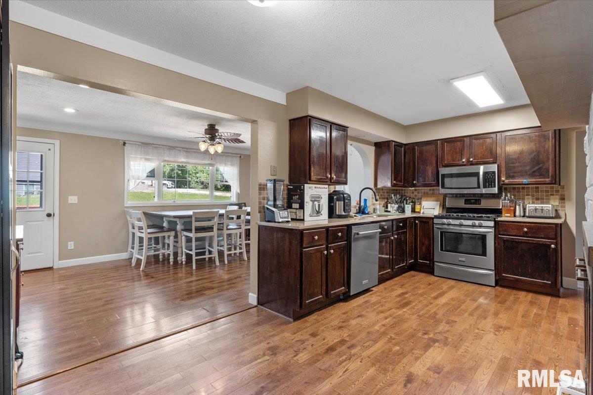 485 Pakey Road Springfield, IL 62712 - Photo 16 of 53
