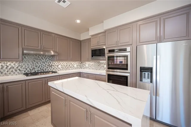 $6,500 | 11717 Glowing Sunset Lane, Las Vegas, NV 89135