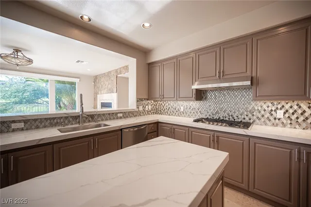 $6,500 | 11717 Glowing Sunset Lane, Las Vegas, NV 89135